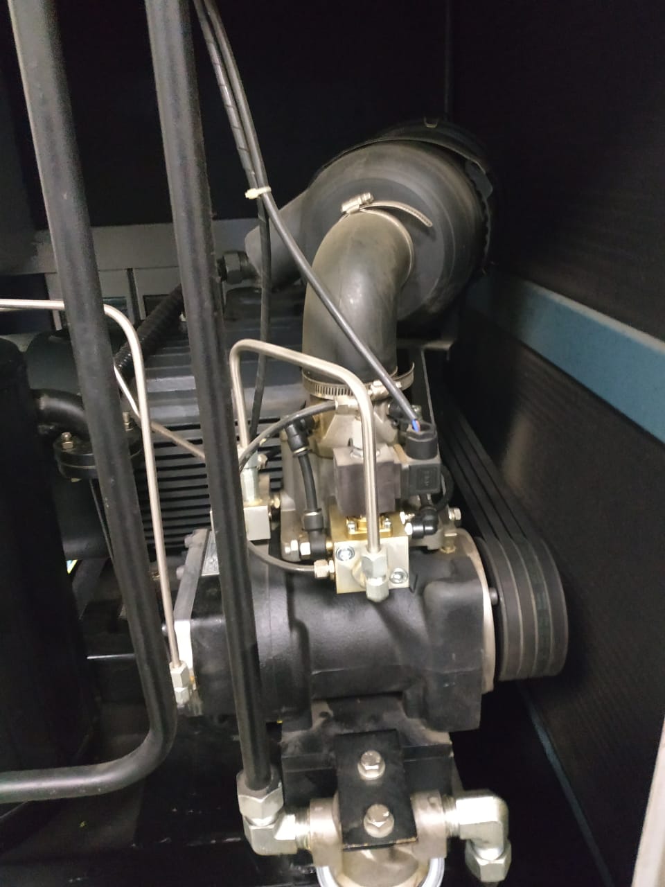 Техническое обслуживание винтового компрессора Spitzenreiter KS-30A